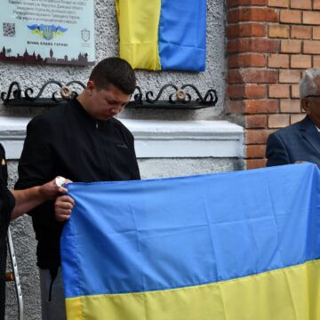 У Рогатині відкрили меморіальні дошки загиблим бійцям – Віктору Ахтирку, Ярославу Залипці і Тарасу Пришляку