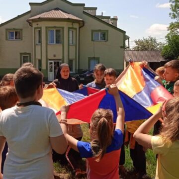 Діти Бурштинської громади розпочали літні канікули з Богом