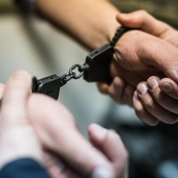 На Прикарпатті за побиття поліцейського засудили 21-річного дніпропетровця