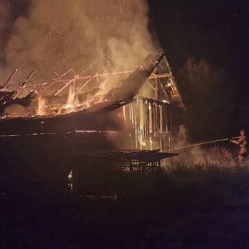 Вогнеборці Прикарпаття ліквідували дві пожежі (ФОТО)