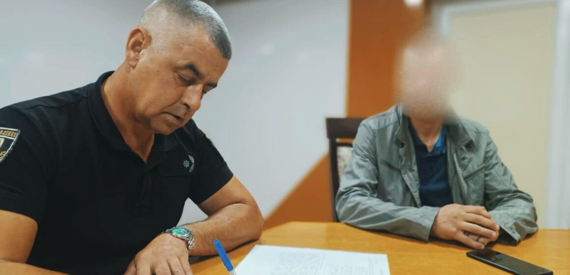 Поліцейські встановили правопорушника, який попри заборону, запустив у Калуші феєрверк