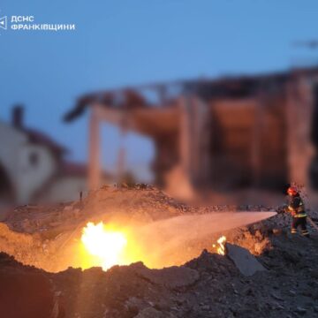 Ворог завдав ракетного удару по території цивільного навчального закладу в обласному центрі Прикарпаття