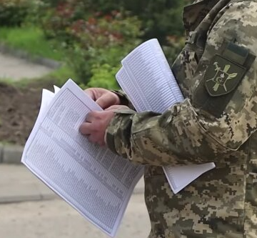 Напад на працівника ТЦК та СП: перед судом постане 56-річний мешканець Надвірнянщини
