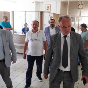 Керівники Івано-Франківського медуніверситету відвідали Лисецьку районну лікарню