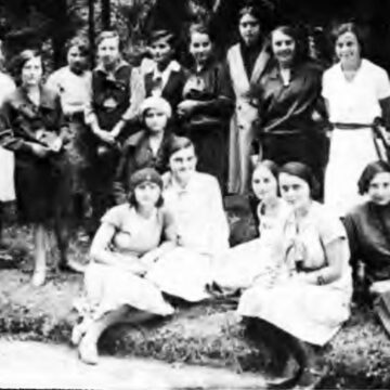КОЛИСЬ У СТАНИСЛАВОВІ. Бомби і закрутаси КОЛИСЬ У СТАНИСЛАВОВІ. Бомби і закрутаси