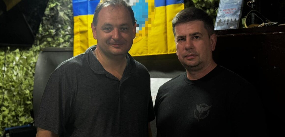 Заступник міського голови Калуша, військовослужбовець Мирослав Тихий нагороджений відзнакою «За честь і звитягу» (ФОТО)