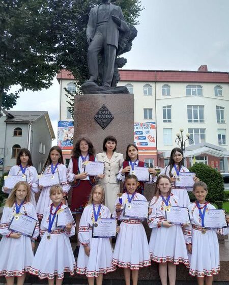 Ансамбль Болехівської мистецької школи здобув Гран-Прі Премію міжнародного конкурсу мистецтв