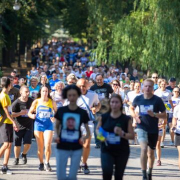 У Івано-Франківську відбувся забіг “Шаную воїнів, біжу за Героїв України”