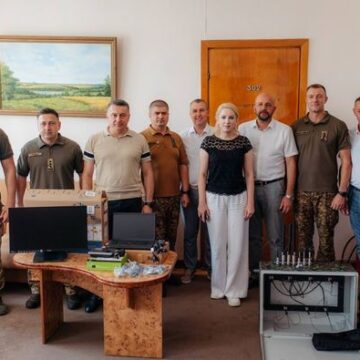 На Прикарпатті для потреб Національної гвардії України передали РЕБ, який нищитиме ворожі цілі у небі