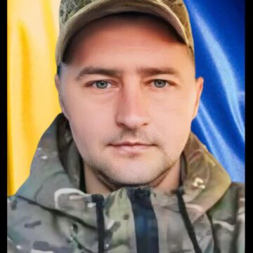 Сьогодні “на щиті” повернеться додому Герой з Надвірнянщини Василь Ревуцький
