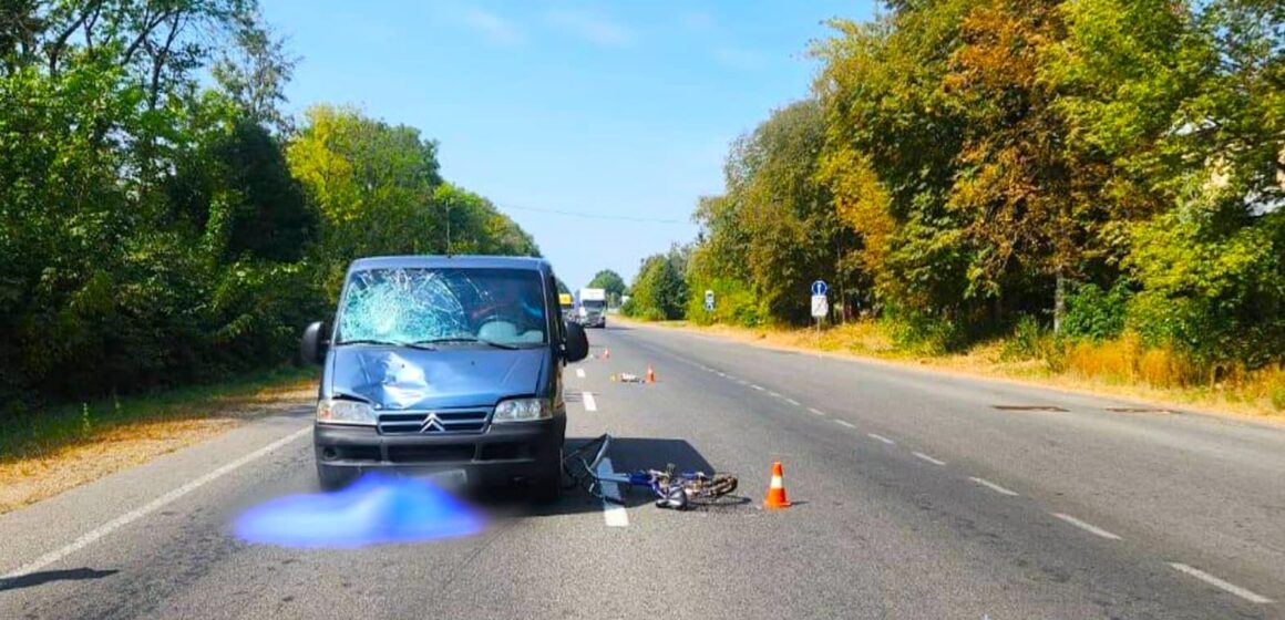 На Коломийщині велосипедист загинув під колесами авто На Коломийщині велосипедист загинув під колесами авто