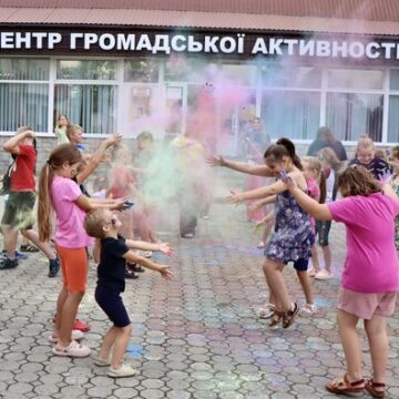 Бурштинські діти творчо попрощалися з літом