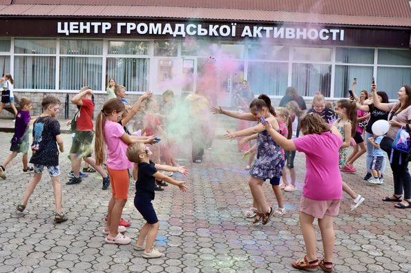 Бурштинські діти творчо попрощалися з літом Бурштинські діти творчо попрощалися з літом