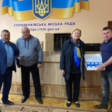 Городенківська міськрада придбала вісім квадрокоптерів FPV 8 дюймів для військових Городенківська міськрада придбала вісім квадрокоптерів FPV 8 дюймів для військових