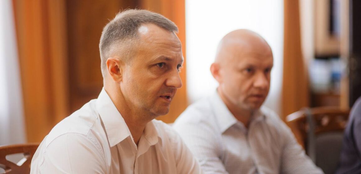 Прикарпаття відвідав мовний омбудсмен Тарас Кремінь