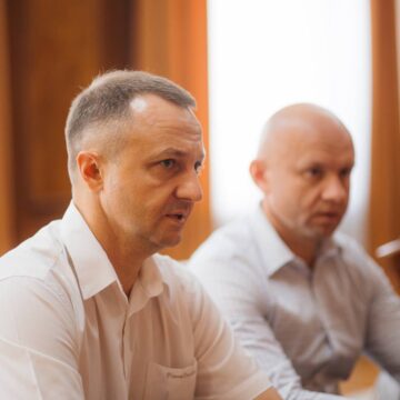 Прикарпаття відвідав мовний омбудсмен Тарас Кремінь Прикарпаття відвідав мовний омбудсмен Тарас Кремінь