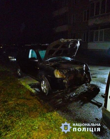 Підпалив автомобіль іванофранківця: прикарпатські правоохоронці за «гарячими слідами» затримали фігуранта