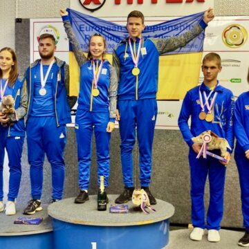 Вихованець Рогатинської СДЮСШОР Денис Мартиненко – срібний та бронзовий призер Чемпіонату Європи Вихованець Рогатинської СДЮСШОР Денис Мартиненко – срібний та бронзовий призер Чемпіонату Європи