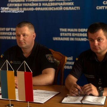 Прикарпатські рятувальники підписали партнерську угоду з Підкарпатським воєводством, Республіки Польщі