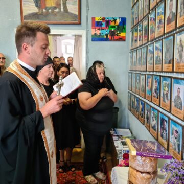 У музеї визвольних змагань ім. Василя Андрусяка урочисто освятили меморіальну кімнату полеглих захисників зі Снятинської та Заболотівської громад