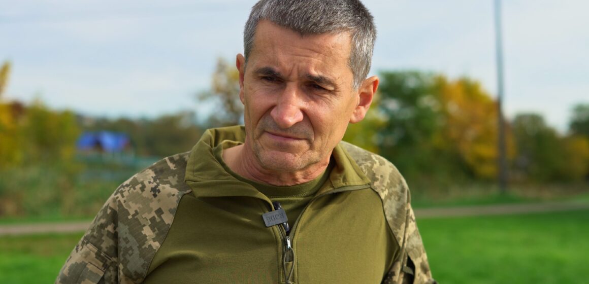 Шість дронів та 14 павербанків відправив побратимам на фронт ветеран Олег Лисий з Калуша