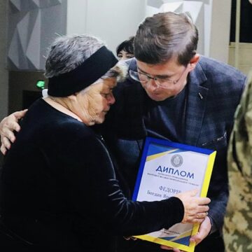 У Калуській громаді рідним полеглих захисників вручили відзнаки