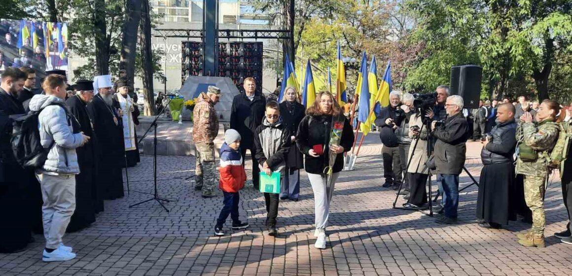 Полеглого захисника Дениса Логвиненка з Бурштина нагороджено орденом “За мужність” ІІІ ступеня