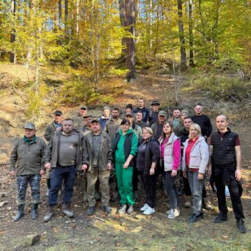 Висадили 450 дубів: на Косівщині долучилися до озеленення країни