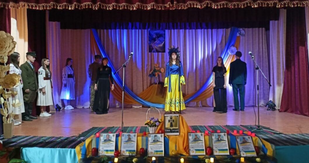 Болехівщиною крокує мистецько-патріотична акція «І сум, і біль, і вічна слава»