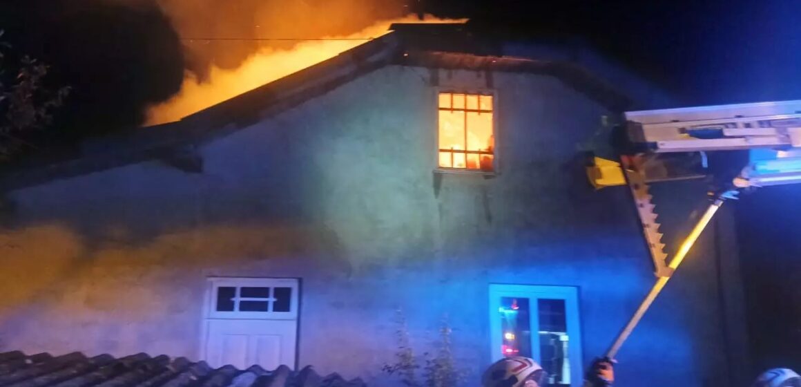 На Городенківщині горів житловий будинок