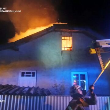 На Городенківщині горів житловий будинок