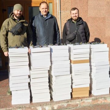 Івано-Франківськ передав військовим ще 75 дронів