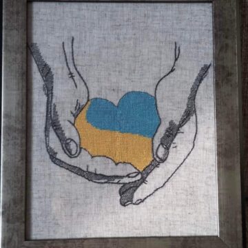 Вихованці Калуського Центру художньої творчості дітей, юнацтва та молоді долучились до Всеукраїнського онлайн челенджу «Герої з нами!»