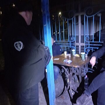 Муніципальна інспекція застерігає громадян від розпивання спиртних напоїв та перебування у нетверезому стані на вулицях міста