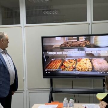 З листопада харчування для учнів 1-4 класів у Коломиї буде безкоштовним
