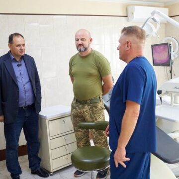 Ветеранський бізнес: як у Франківську учасник бойових дій лікує військових