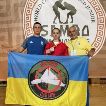Спортсменка з Надвірної виборола срібну нагороду на Чемпіонаті світу з самбо