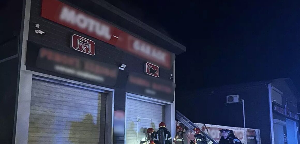 Франківські вогнеборці оперативно ліквідували пожежу на СТО