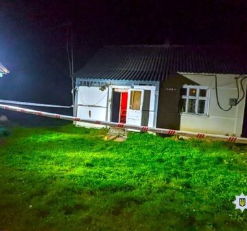 Спричинив ножові поранення, що призвели до смерті прикарпатки: поліцейські затримали фігуранта за підозрою у вчиненні тяжкого злочину Спричинив ножові поранення, що призвели до смерті прикарпатки: поліцейські затримали фігуранта за підозрою у вчиненні тяжкого злочину