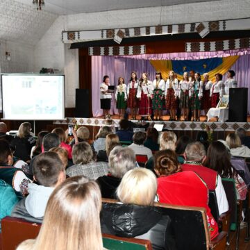 Жителі трьох сіл Рогатинщини долучились до мандрівної ініціативи «Моє село – краплинка України»  проєкту «Спадок»
