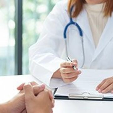Впродовж тижня понад 5 тисяч прикарпатців захворіли на грип та ковід Впродовж тижня понад 5 тисяч прикарпатців захворіли на грип та ковід