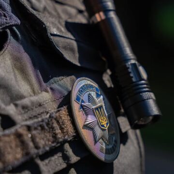 Франківські патрульні виявили хулігана, який перебував у розшуку за кримінальне правопорушення