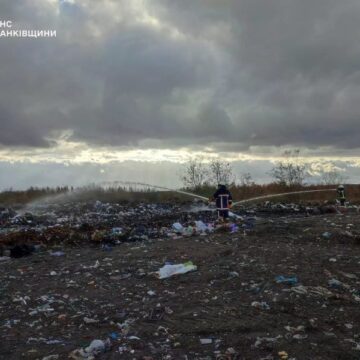 У Брошнів-Осаді горіло сміттєзвалище