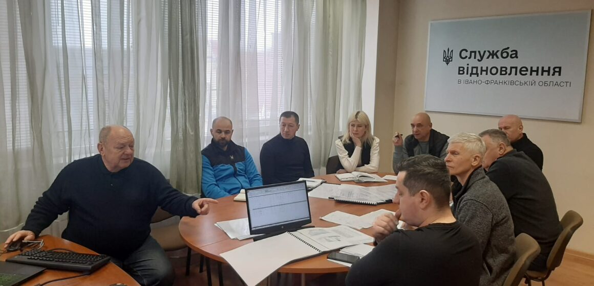 Прикарпатські шляховики розглянули проєктні пропозиції щодо капітального ремонту дороги та 14 мостів на ній