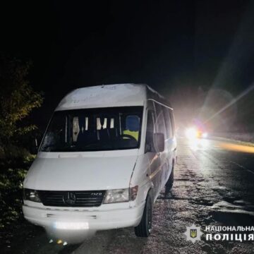 На Прикарпатті сталася смертельна ДТП, поліцейські встановлюють особу загиблого