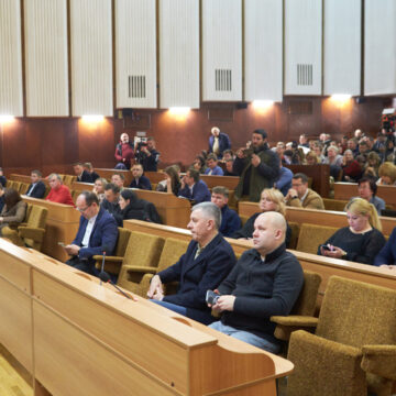 Більш як пів сотні питань розглянули на черговій сесії Івано-Франківської міської ради Більш як пів сотні питань розглянули на черговій сесії Івано-Франківської міської ради