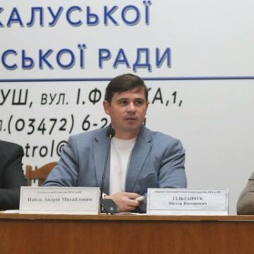 За потреби зможуть працювати й цілодобово: у Калуші відновлюють роботу семи Пунктів незламності