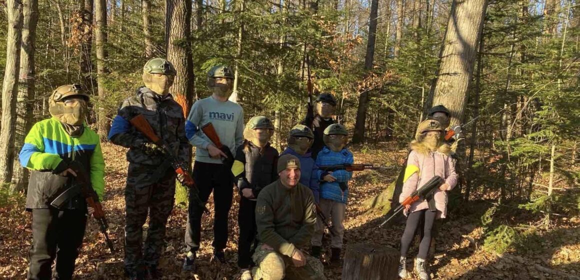 Діти захисників та полеглих воїнів з Коломийської громади відвідали Центр патріотичного виховання та допризовної підготовки імені Мирона Забарила