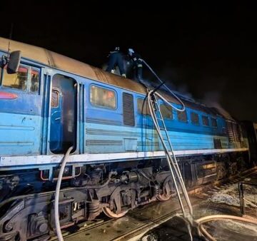 На Прикарпатті горів потяг “Коломия-Івано-Франківськ”, є постраждалі