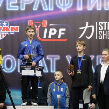 В Коломиї відбувся чемпіонат України з пауерліфтингу (ВІДЕО)